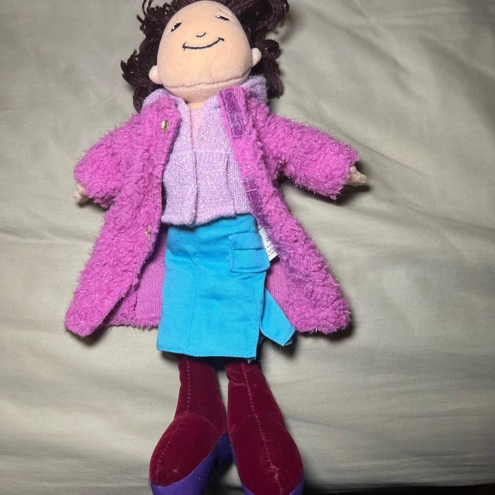 Manhattan Toy Groovy Girls Plush Doll 2001 Y2K Pink Fuzzy‎ Coat 13 inch Vintage